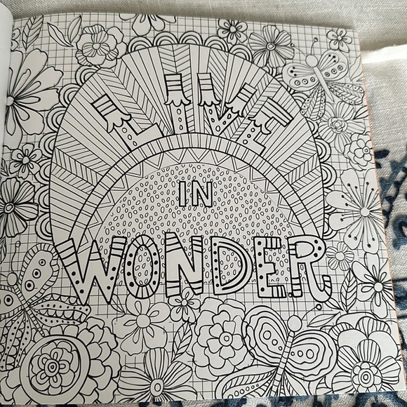 Joyful Inspirations artist coloring book 31 stress relieving designs - Picture 16 of 16